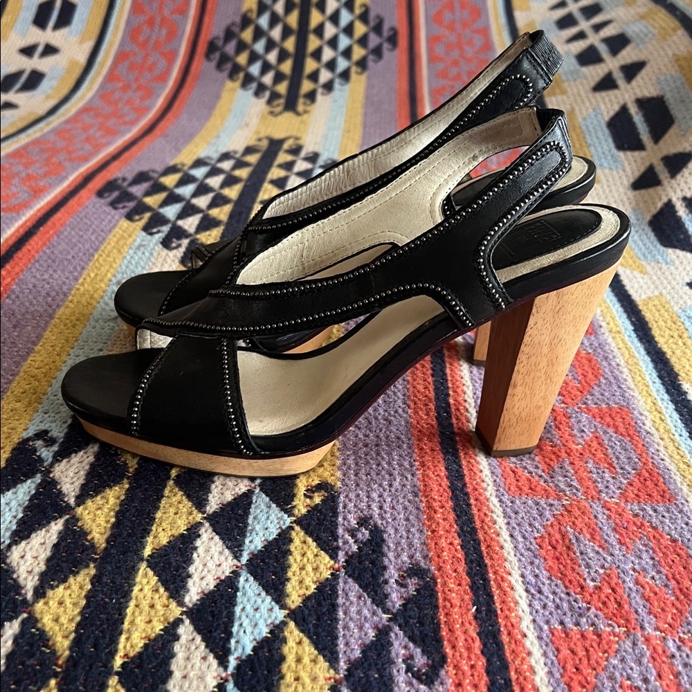 Frye “Gerry” size 9 with Metal Beads, Wooden High Heel Sandals - Picture 6 of 9